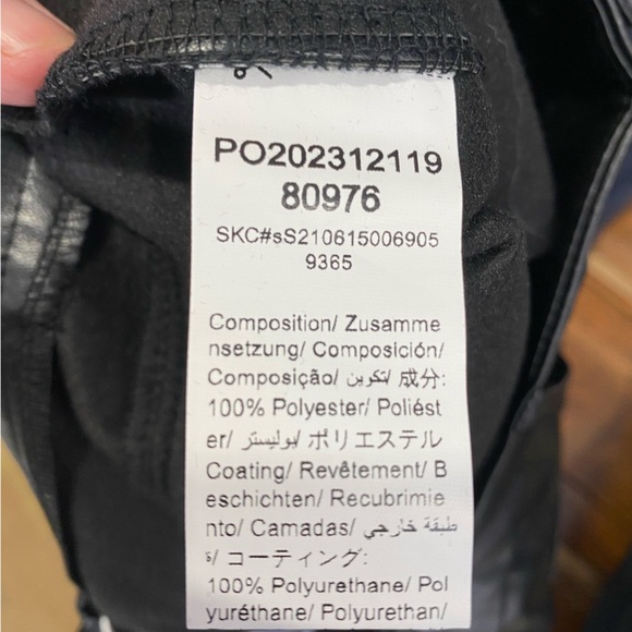 MakeMeChic Y2K 2000’s Faux Leather Black High Waisted Skinny Pants Size Medium - Picture 10 of 10